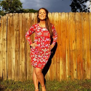 Meet your Posher, Alicia